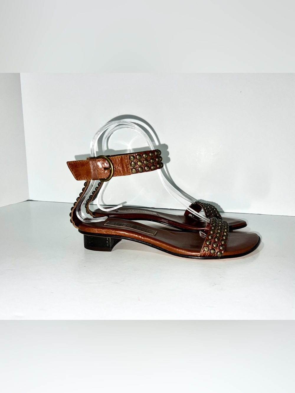 Bernardo Brown Leather Studded Ankle Strap Sandals Brass Swirl Detail Size 6M